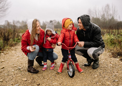 Actieve gezinsactiviteiten in de natuur